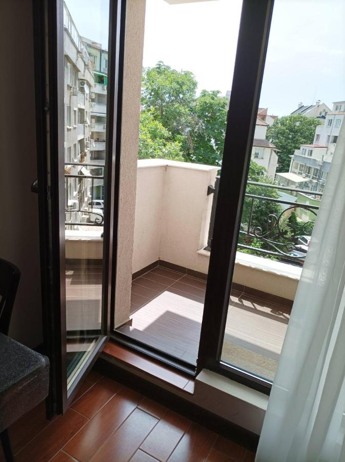 One Bedroom Apartment 5 - Restaurant Stadium プロヴディフ エクステリア 写真