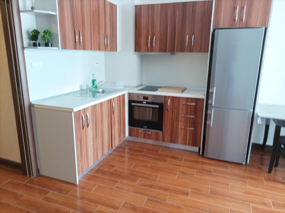 One Bedroom Apartment 5 - Restaurant Stadium プロヴディフ エクステリア 写真