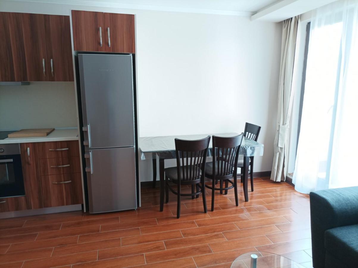 One Bedroom Apartment 5 - Restaurant Stadium プロヴディフ エクステリア 写真